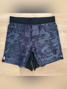 Tachuntfish Gray Camo Athletic Training Shorts Men’s Small
